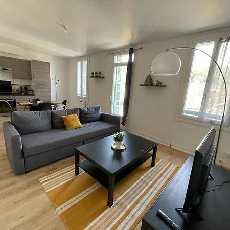 Appartement Avec Terrasse, Parking Gratuit Périgueux Εξωτερικό φωτογραφία